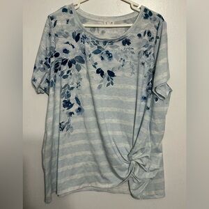 Westport Light Blue Floral Striped Tee